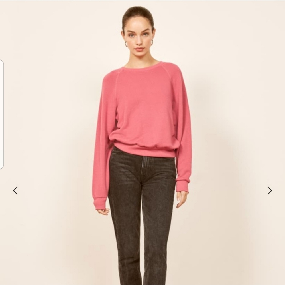Reformation Rio Sweatshirt. Pink. Size M.